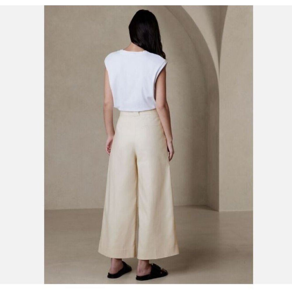 Banana Republic CRUISE CROPPED Pants 12L Transition CREAM Size 12 LONG MSRP $130 - Picture 3 of 5
